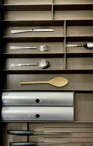 Kesseböhmer Fineline LiniQ késtartó barna #3