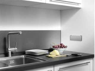 Bachmann, Kapsa 3*230V DUGALJ, 2m kábel Small 204 mm #1
