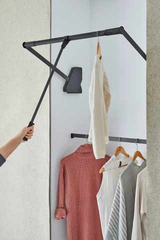 Kesseböhmer CONERO ruhalift terhelhetőség: 0,5-12 kg szélesség: 805-988 mm fekete #1