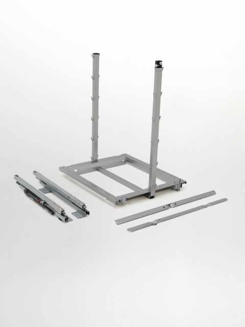 Kesseböhmer DISPENSA Junior III. vasalatszett 600 mm fenéklapra szerelhető, kosarak nélkül Silver